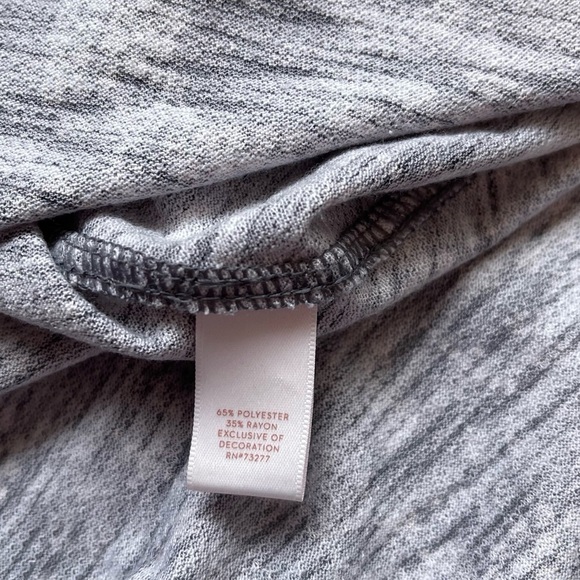 LC Lauren Conrad Gray & Pink Floral Print Lace Trim Tie Back Top Medium Women’s - Picture 12 of 13